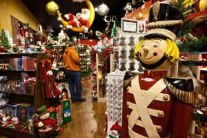 Santa_Claus_Christmas_Store
