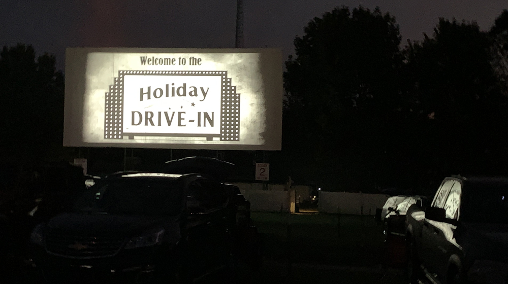 Holiday-Drive-In-1000x560.jpg