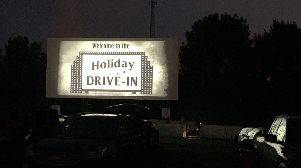 Holiday-Drive-In-Screen-Entertain-BLOG.jpg