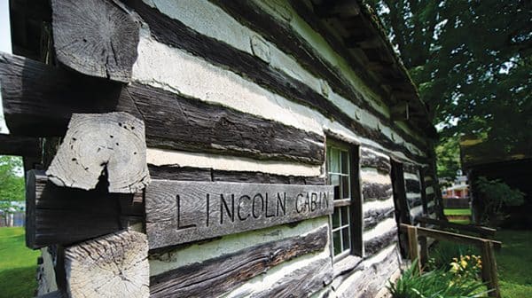 Lincoln cabin at Lincoln Pioneer Village and Museum